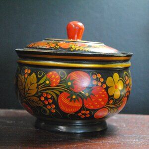 Vintage Russian Khokhloma Strawberry Folkart Painted :acquer Wooden Lidded Jar